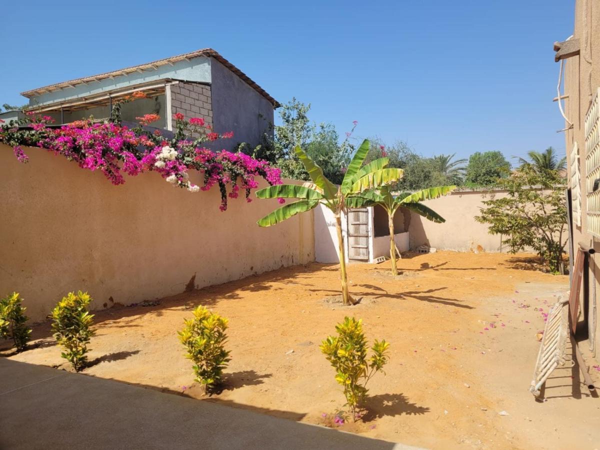 Auberge Keur Ely Ouoran Exterior foto