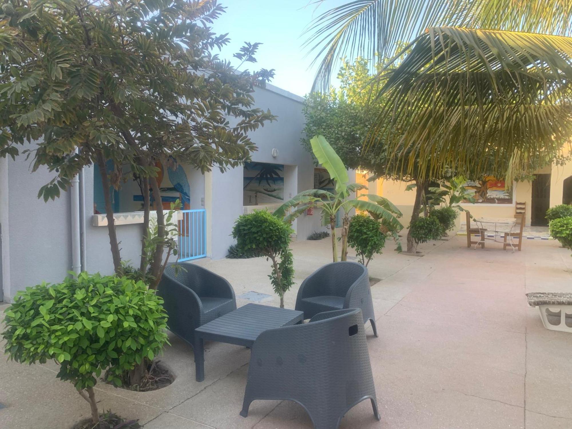 Auberge Keur Ely Ouoran Exterior foto